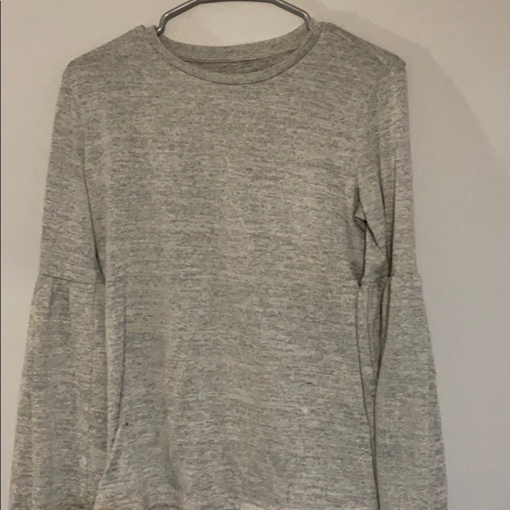 Gray tank top